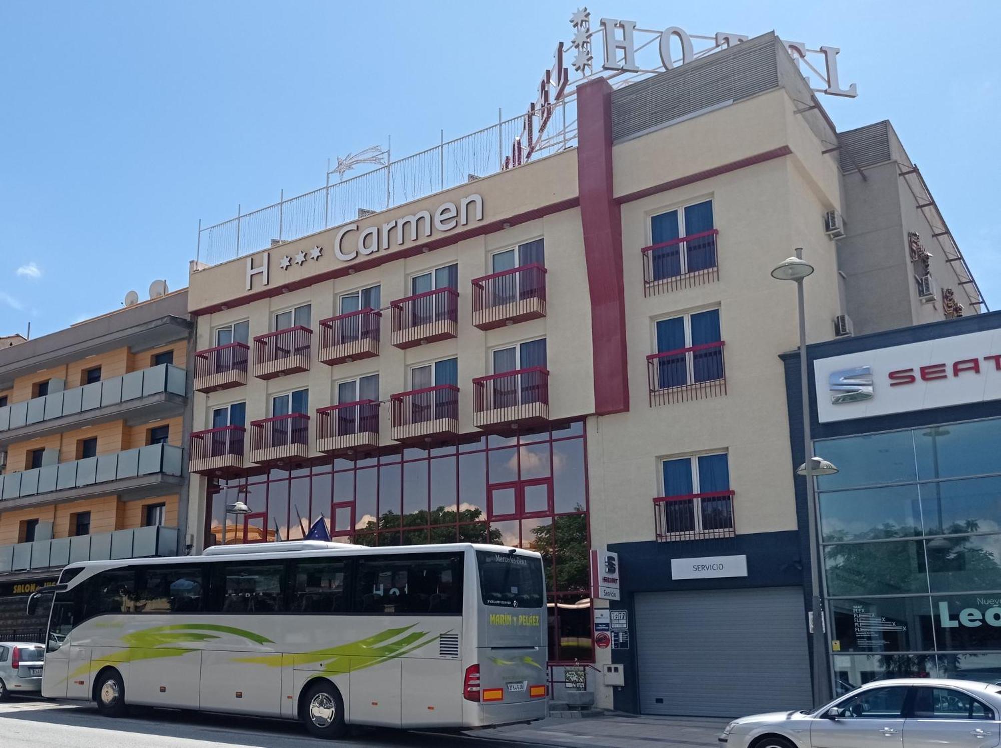Hotel Mari Carmen Guadix Exteriér fotografie